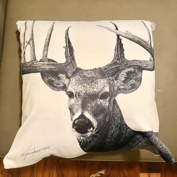 Magnificent Stag throw pillow! - Picture 1 of 6